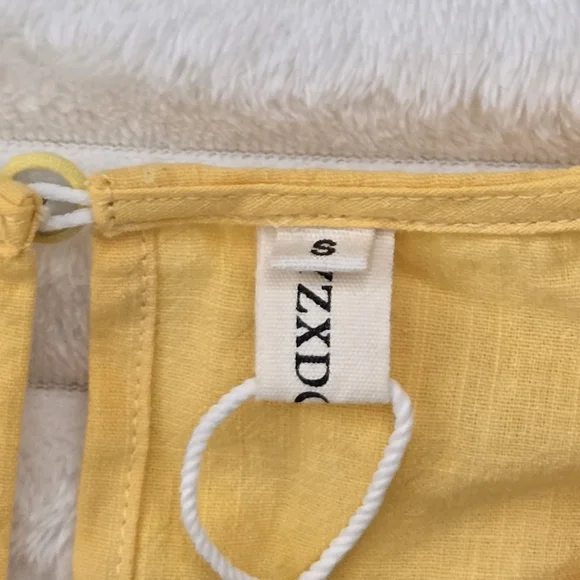 Women's Floral Embroidered Jumpsuit | Casual, Short Sleeves, Pockets! ✨️ - Picture 8 of 10